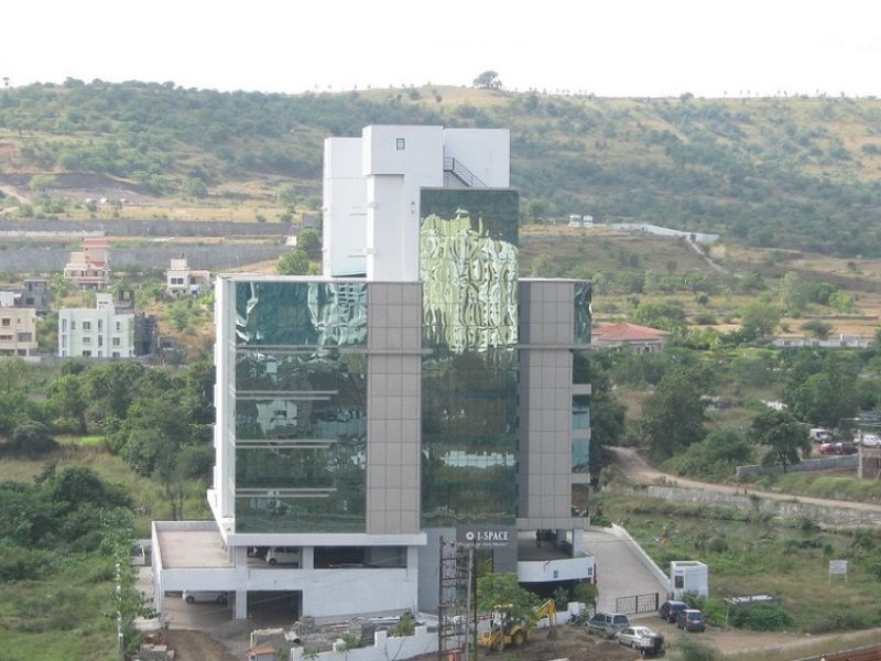 Modern 14,000 Sqft Corporate Office Fully Furnished for Lease in Bavdhan Pune