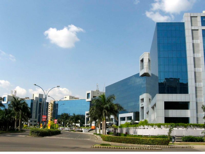 SEZ Office Space for Rent in Magarpatta Pune | Grade A IT Park Near Magarpatta City