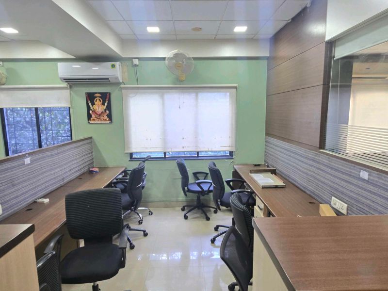 Modern 1300 Sqft Office Space for Rent in JM Road Pune – Fully Furnished & Ready to Use