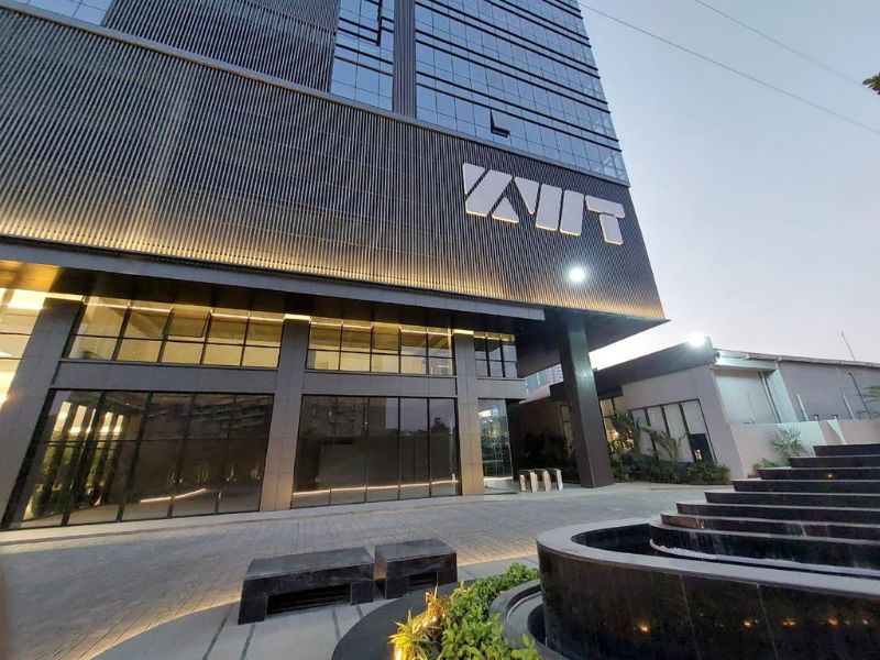 Commercial Office Space for Rent – 1224 Sqft Unfurnished in KWT Pimpri Pune Near Empire estate