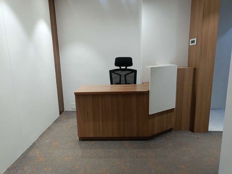 Ready-to-Move 1350 Sqft Plug & Play Office in Bund Garden Pune | Perfect for Startups