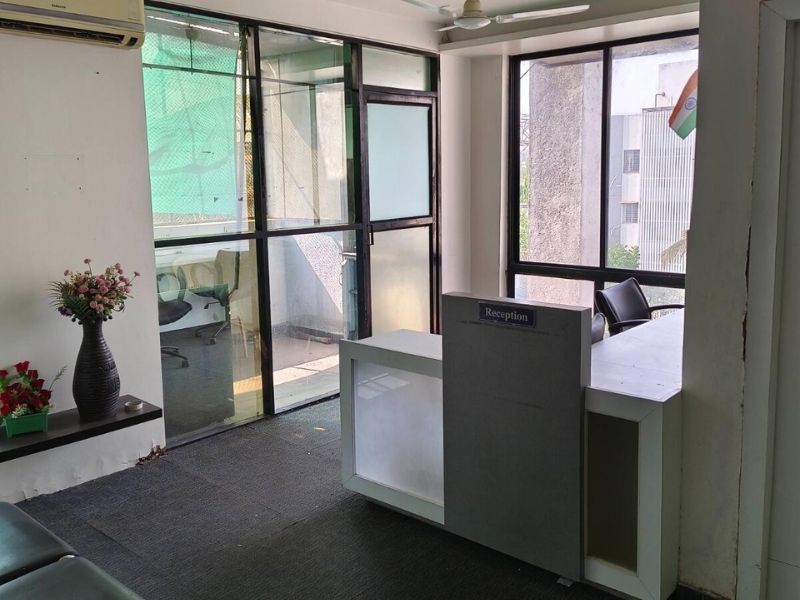 Furnished Office Space 530 Sqft for Rent in Swargate Pune – Ideal for Corporates